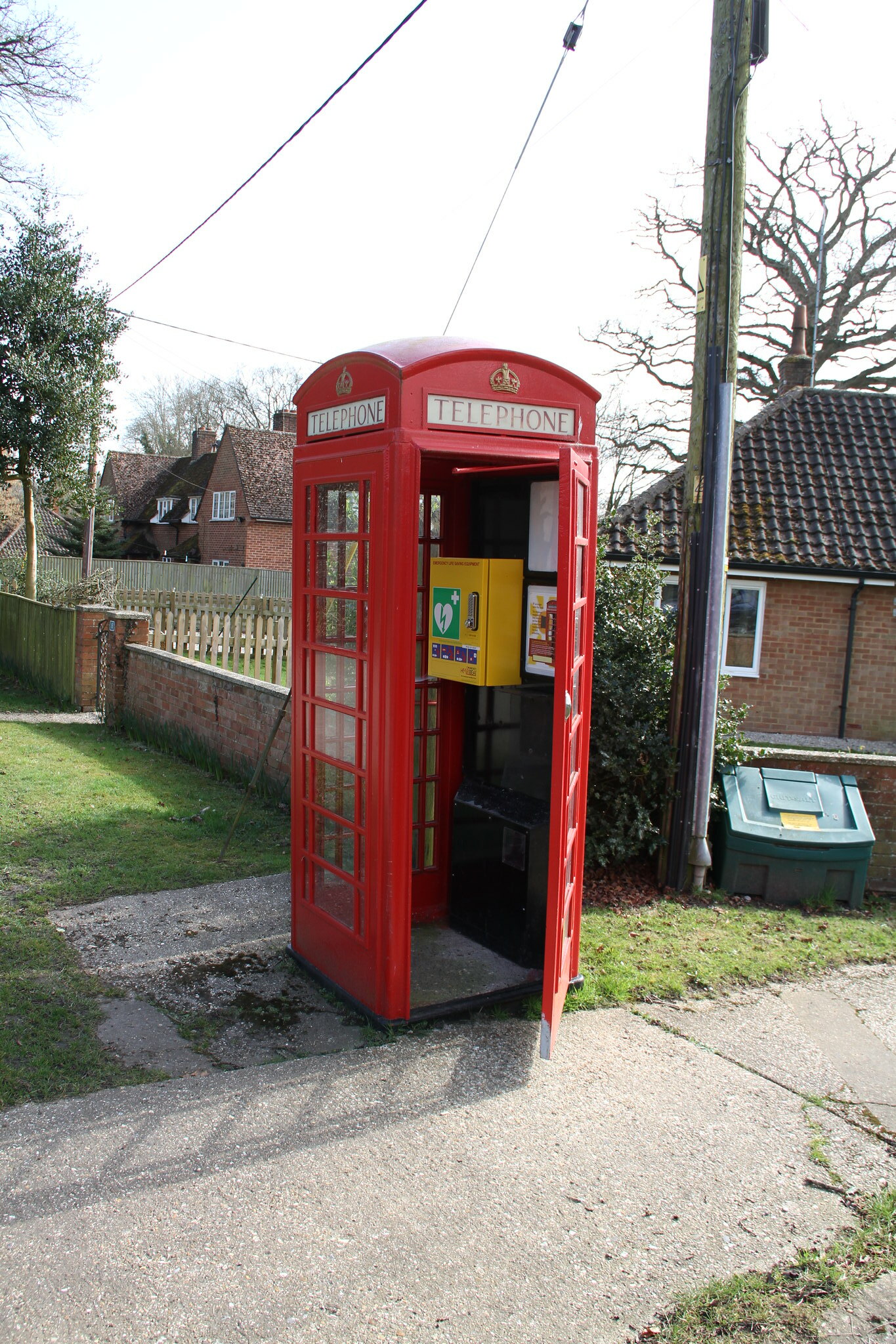 Public Access Defibrillator