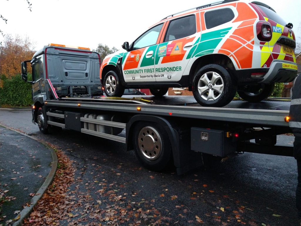 Recovery truck with vehicle