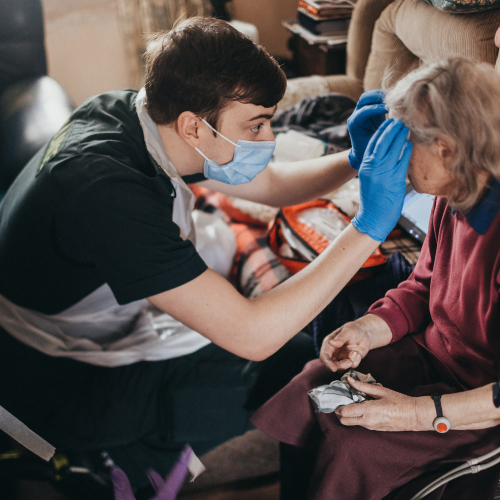 SCAS paramedic treating a patient