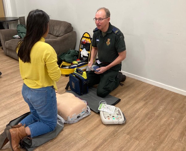 SCAS visits Golders Club to share lifesaving skills