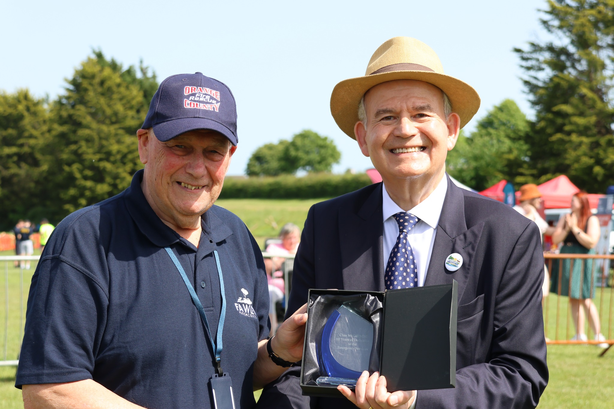 Chas McGill receives award